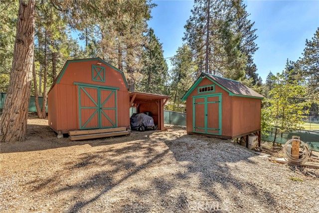 54055 Strawberry Valley Drive, Idyllwild, CA 92549
