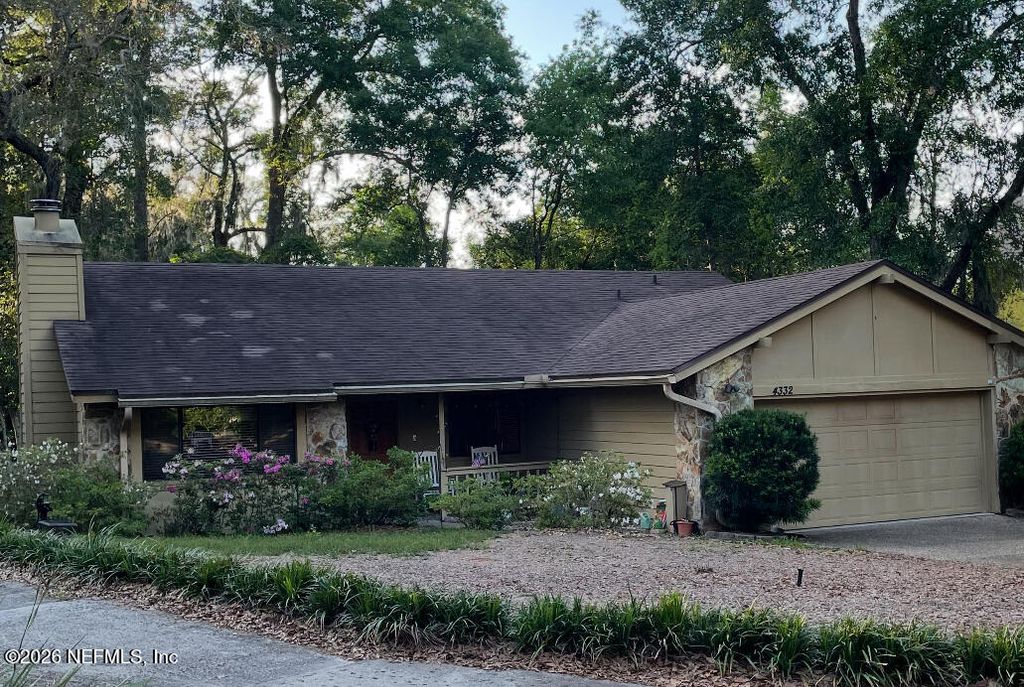 4332 Springmoor Drive E, Jacksonville, FL 32225