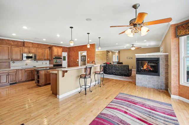 2701 Sunchase Boulevard, Burlington, KY 41005