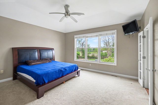 2701 Sunchase Boulevard, Burlington, KY 41005