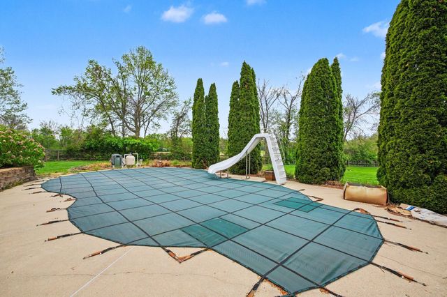 2701 Sunchase Boulevard, Burlington, KY 41005