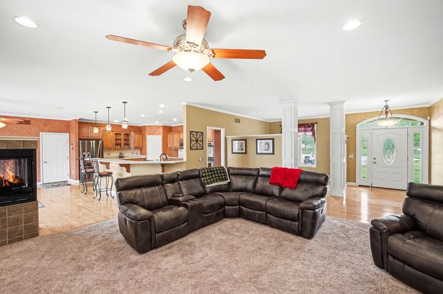 2701 Sunchase Boulevard, Burlington, KY 41005