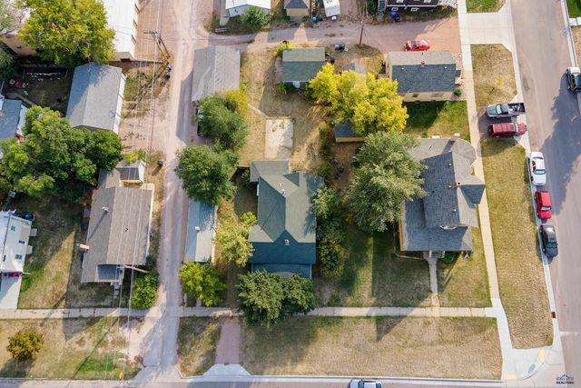 1115 QUINCY, Rapid City, SD 57701