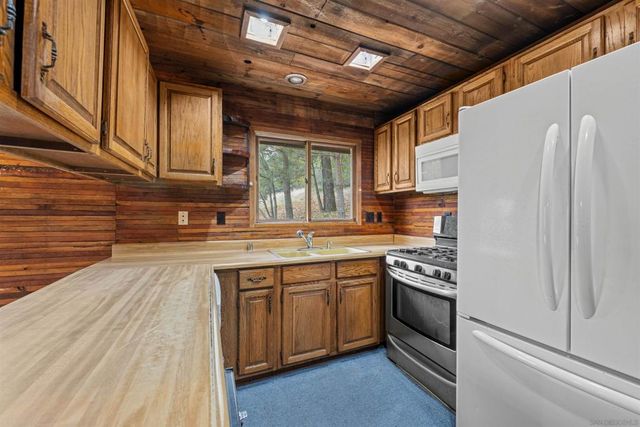 2380 Cape Horn Ave, Julian, CA 92036