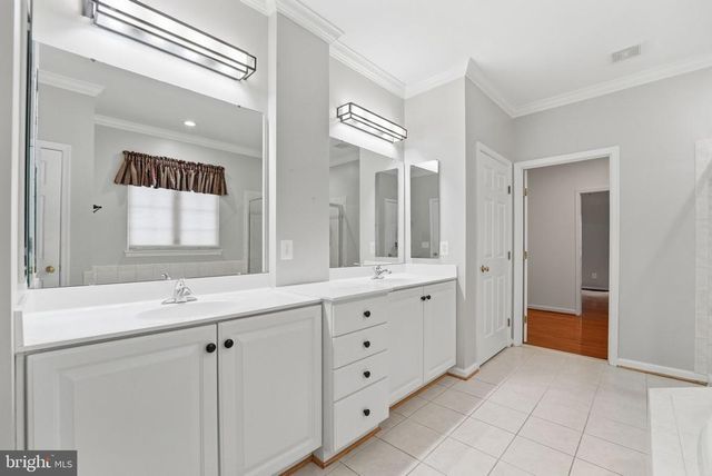 2020 GOLF DR, Culpeper, VA 22701
