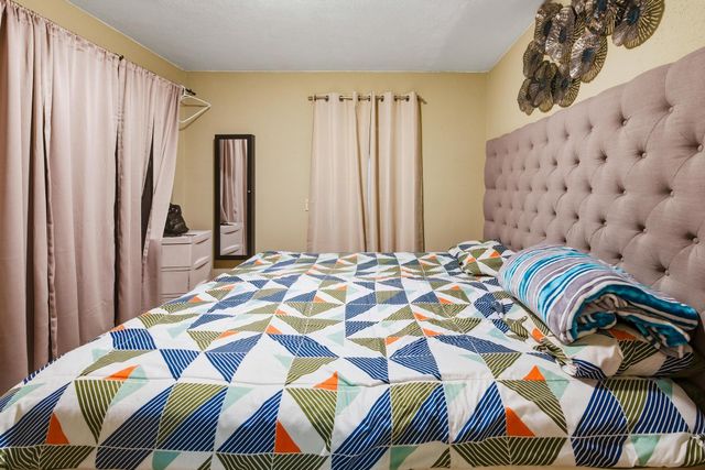 11603 Olivewood Drive, Houston, TX 77089