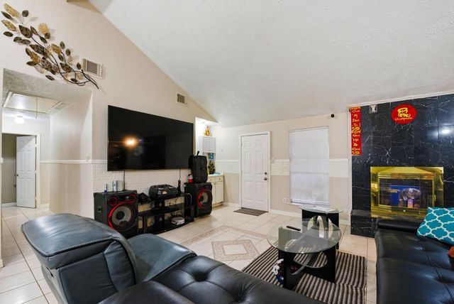 11603 Olivewood Drive, Houston, TX 77089