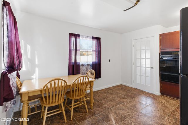 11 Forest Valley Drive, Toms River, NJ 08755