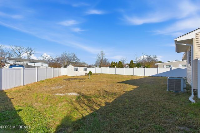 11 Forest Valley Drive, Toms River, NJ 08755