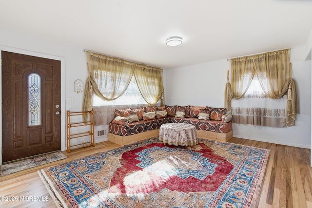 11 Forest Valley Drive, Toms River, NJ 08755