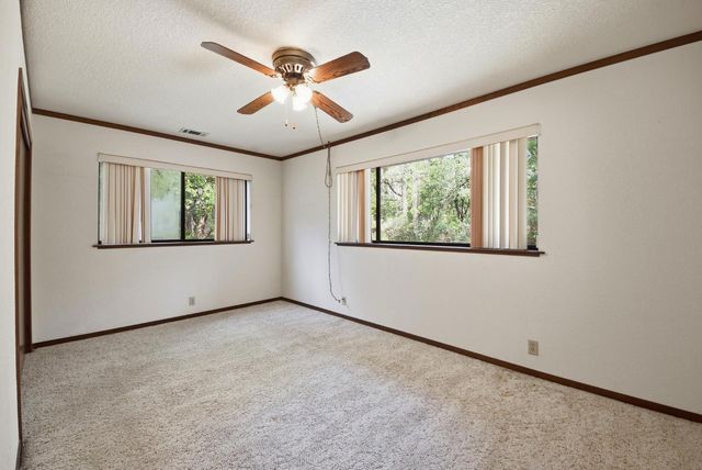 661 E Cape Horn Rd, Colfax, CA 95713