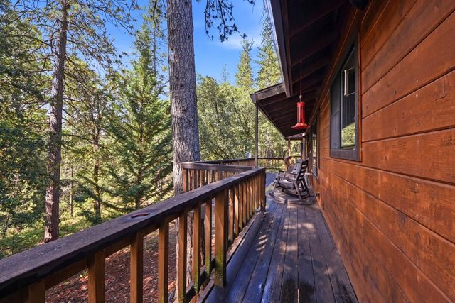 661 E Cape Horn Rd, Colfax, CA 95713