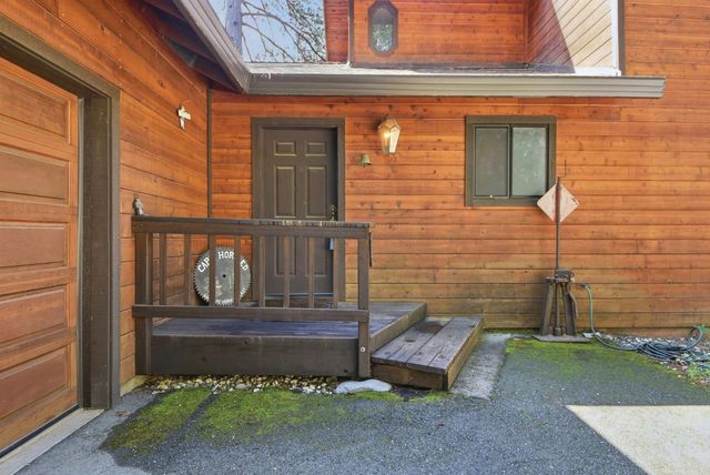 661 E Cape Horn Rd, Colfax, CA 95713