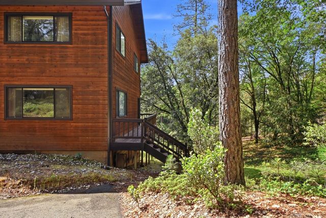 661 E Cape Horn Rd, Colfax, CA 95713