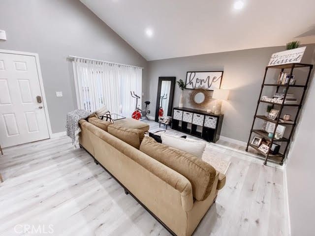 2700 Brea, Fullerton, CA 92835