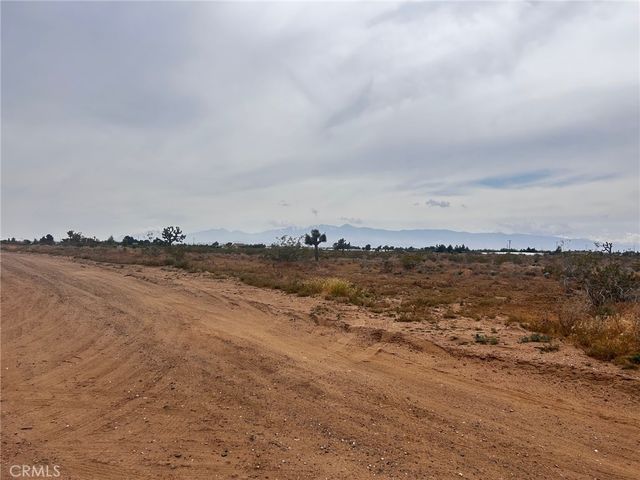10133 Olivine, Victorville, CA 92392