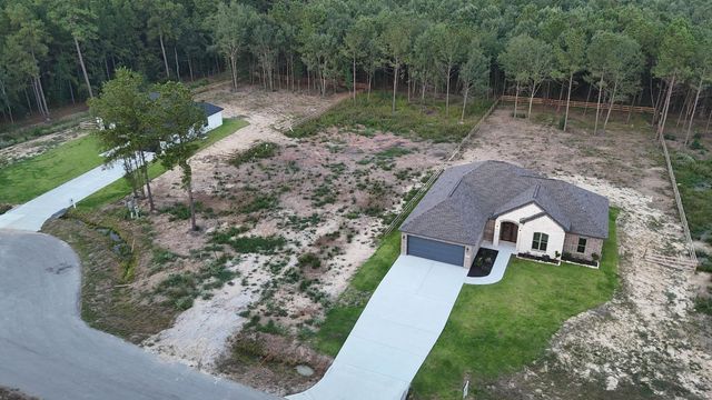 1924 Road 66122, Dayton, TX 77535