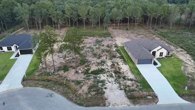 1924 Road 66122, Dayton, TX 77535