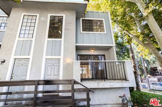 9140 Burnet Avenue 15, North Hills, CA 91343