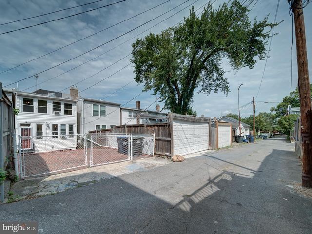 4609 5TH ST NW, Washington, DC 20011