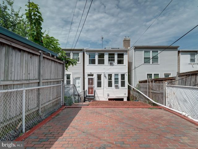 4609 5TH ST NW, Washington, DC 20011