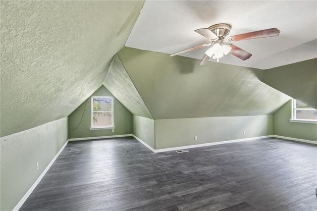 901 Pacific Avenue, Osawatomie, KS 66064