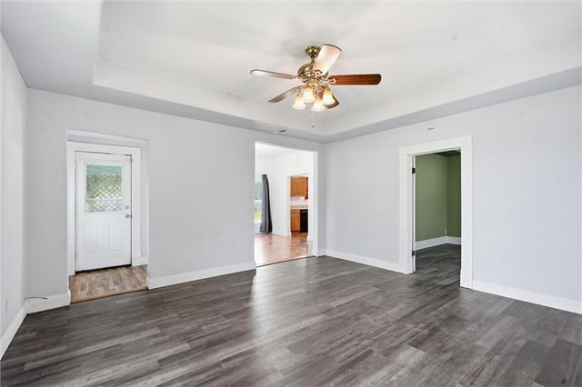 901 Pacific Avenue, Osawatomie, KS 66064