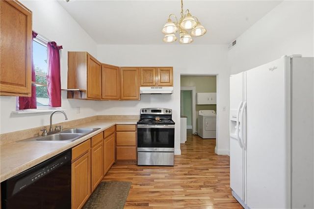 901 Pacific Avenue, Osawatomie, KS 66064