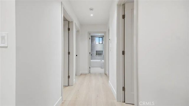 2943 Chesapeake, Los Angeles, CA 90016