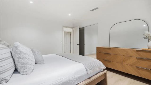 2943 Chesapeake, Los Angeles, CA 90016