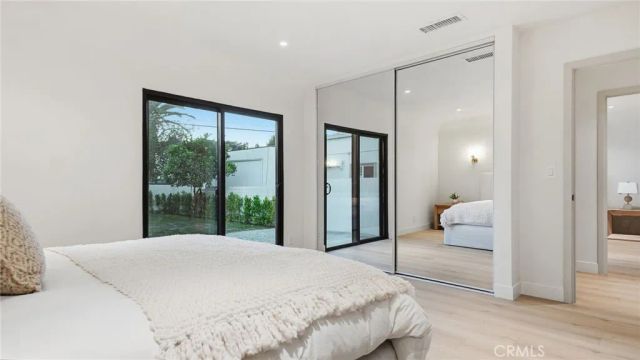 2943 Chesapeake, Los Angeles, CA 90016