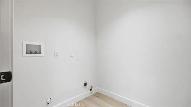 2943 Chesapeake, Los Angeles, CA 90016