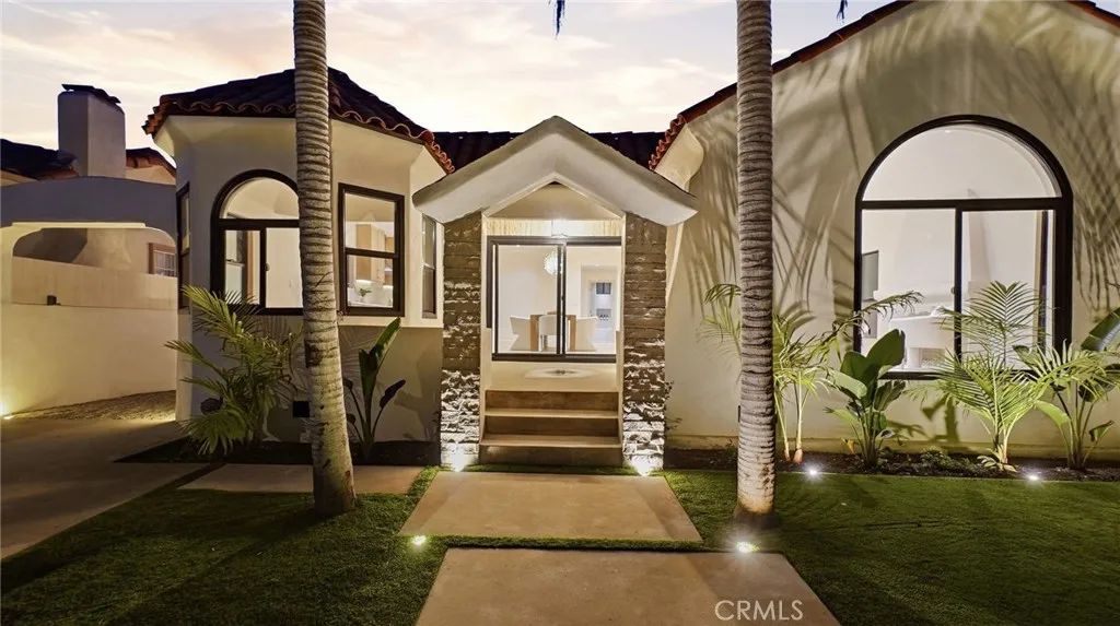 2943 Chesapeake, Los Angeles, CA 90016