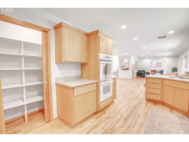13500 Ne 21ST St, Vancouver, WA 98684
