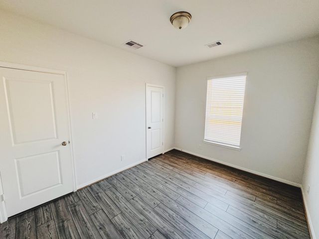 559 Long Beach Bay Dr, Katy, TX 77493