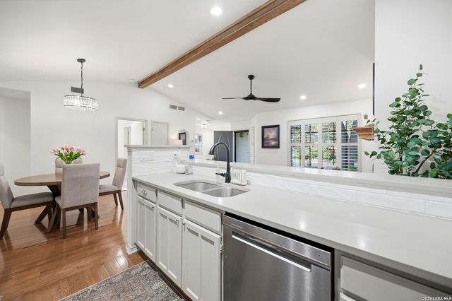 13618 Princes Knolls, San Antonio, TX 78231