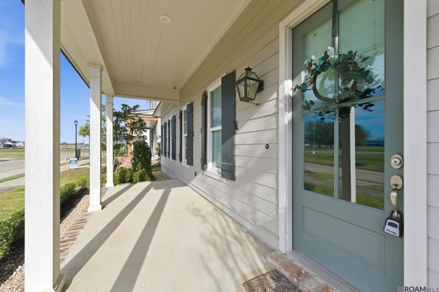 14021 Spalding Way, Baton Rouge, LA 70817