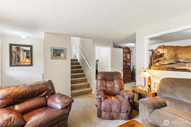 910 Dunlop Street, Sedro Woolley, WA 98284