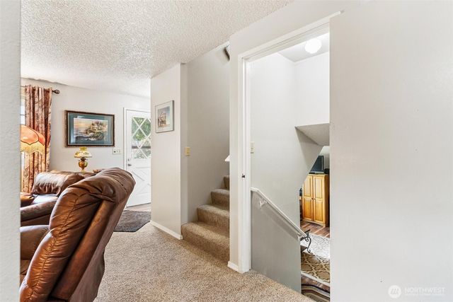 910 Dunlop Street, Sedro Woolley, WA 98284