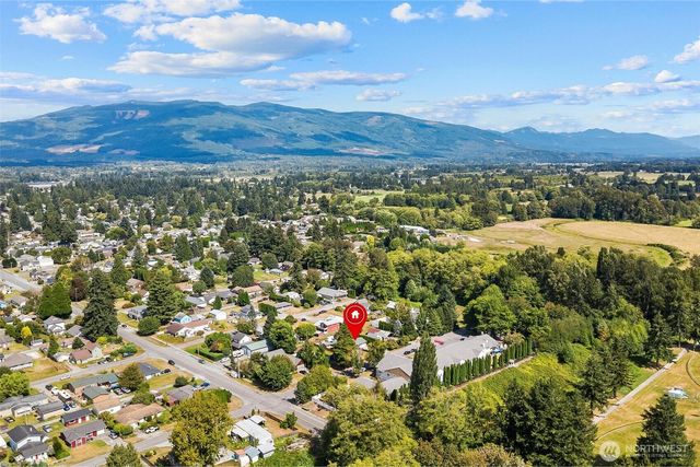 910 Dunlop Street, Sedro Woolley, WA 98284