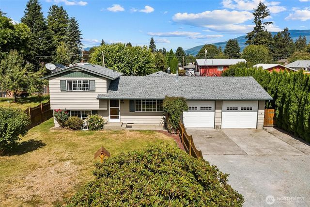 910 Dunlop Street, Sedro Woolley, WA 98284