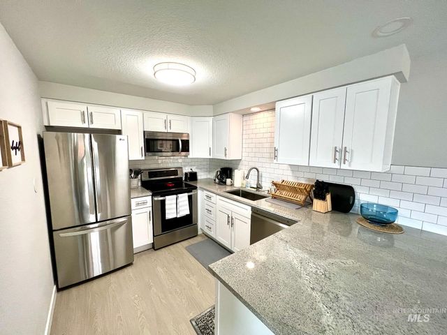 2177-2179 Gekeler Ln, Boise, ID 83706