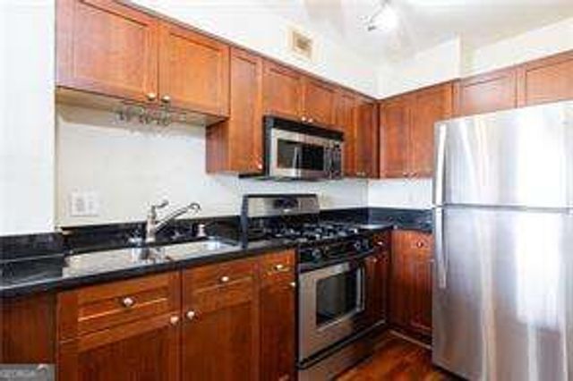 2479 Peachtree Road NE 1509, Atlanta, GA 30305