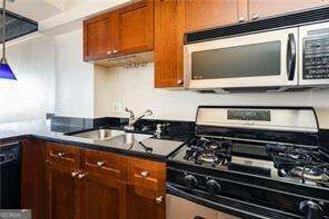 2479 Peachtree Road NE 1509, Atlanta, GA 30305