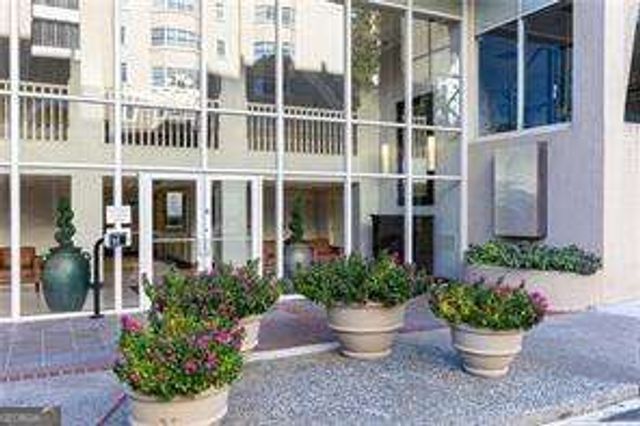 2479 Peachtree Road NE 1509, Atlanta, GA 30305