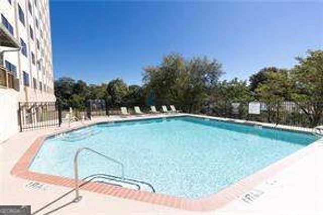 2479 Peachtree Road NE 1509, Atlanta, GA 30305