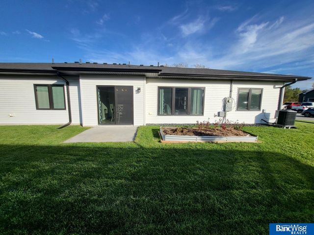 3023 N Howard Street, Fremont, NE 68025