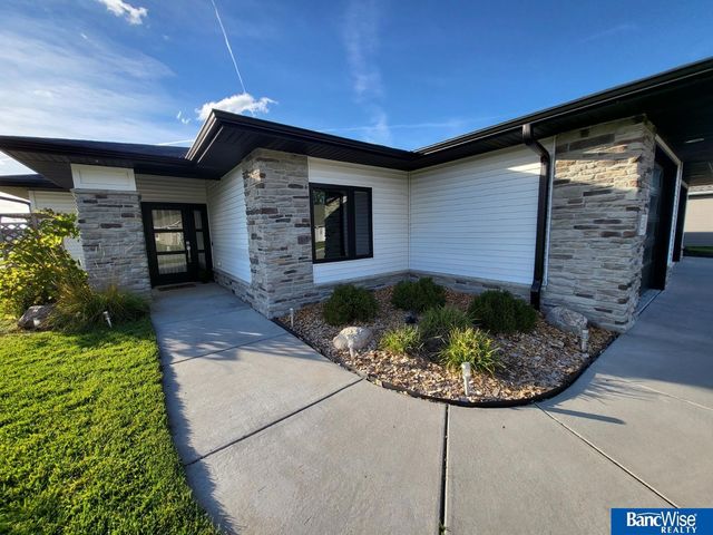 3023 N Howard Street, Fremont, NE 68025