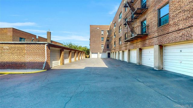 52-21 39th Road 2A, Woodside, NY 11377