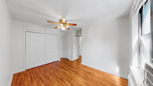 52-21 39th Road 2A, Woodside, NY 11377